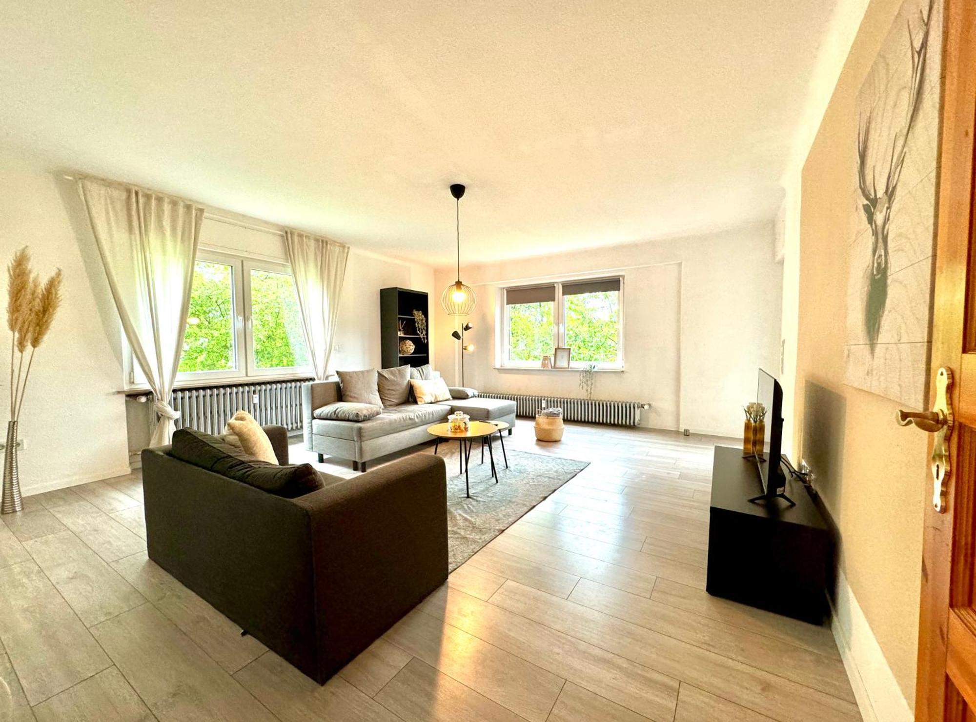 Grosszuegiges Apartment Mit Balkon Fuer Monteure Und Feriengaeste Dillingen an der Saar Zewnętrze zdjęcie